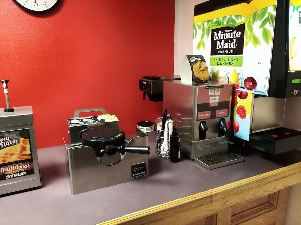 Econo Lodge Hornell Esterno foto