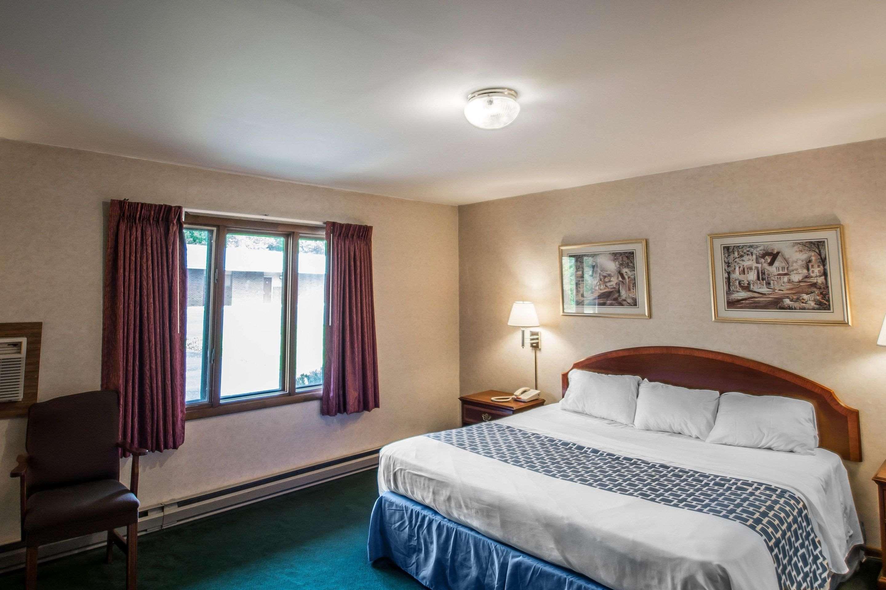 Econo Lodge Hornell Esterno foto