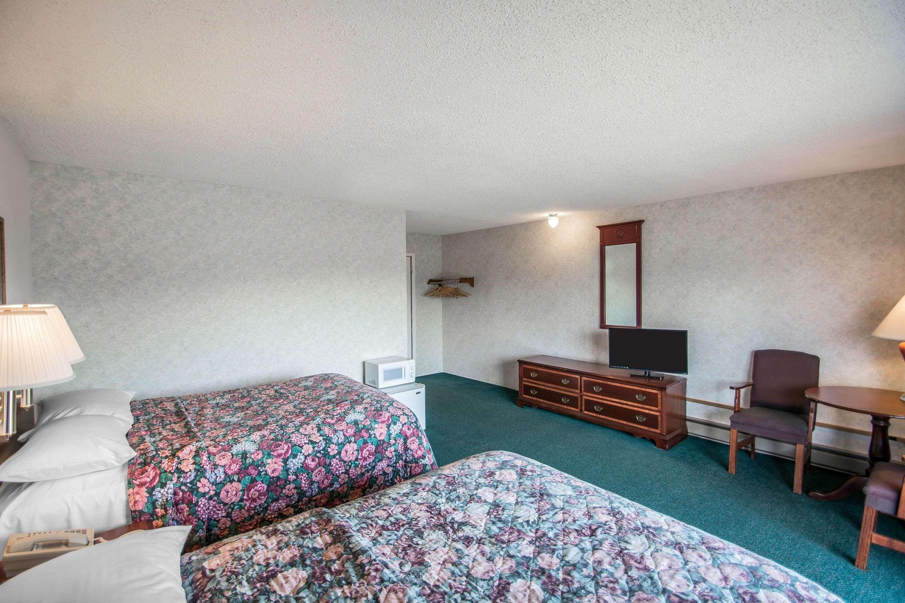 Econo Lodge Hornell Esterno foto