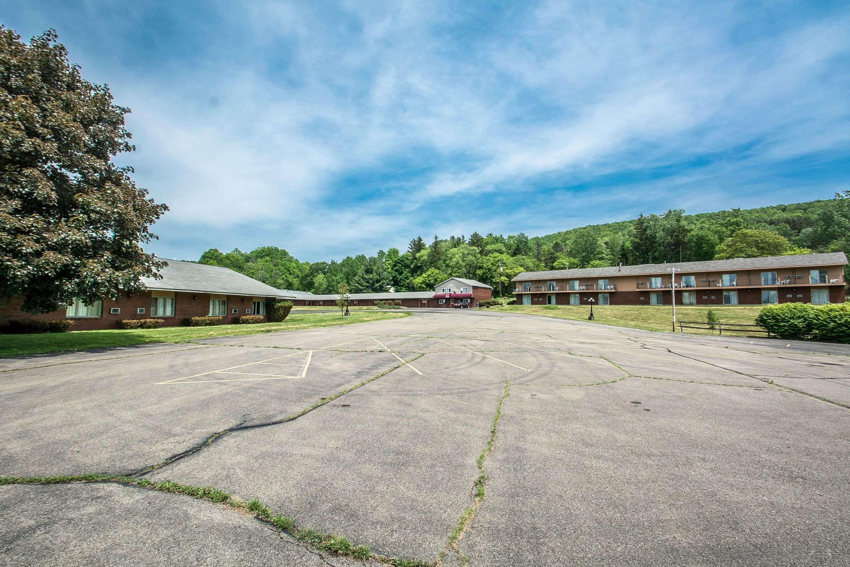 Econo Lodge Hornell Esterno foto