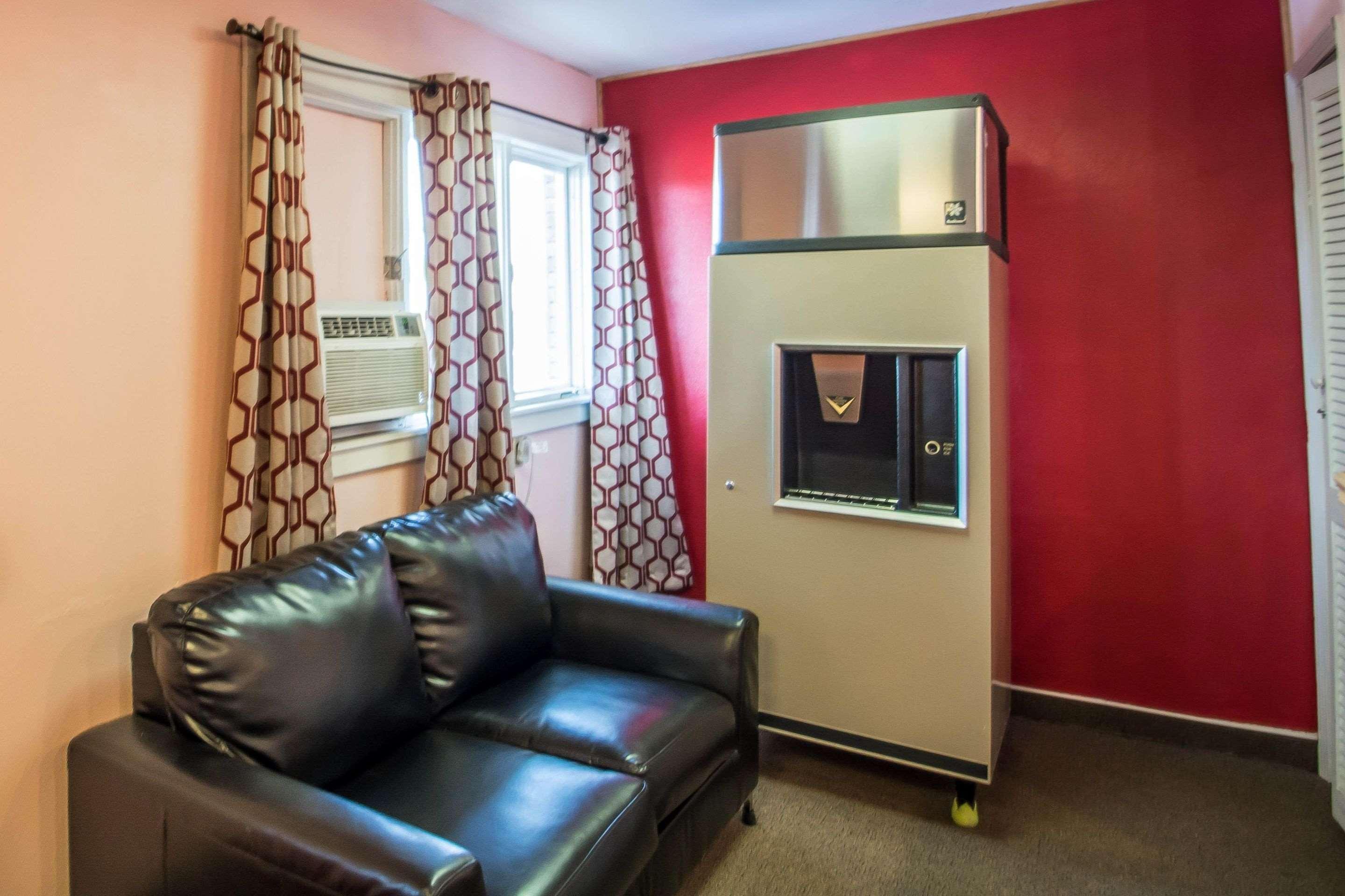 Econo Lodge Hornell Esterno foto